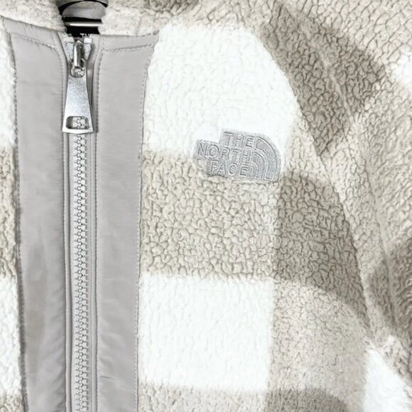 The North Face Sherpa Plaid Zip-Up Hoodie XS – Cozy, Athleisure, Fall-Ready - Picture 4 of 6